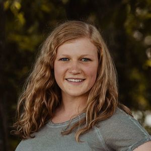 Meet your Posher, Abbi